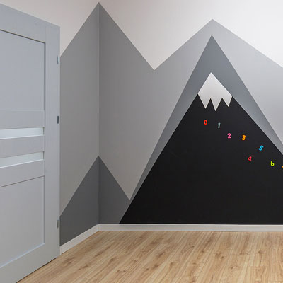 chalkboard paint for bedroom