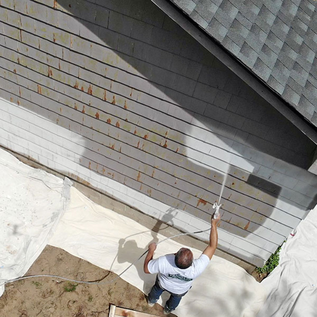 Professional exterior home painting in Unionville, CT